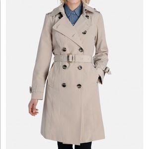 London Fog Trench/Rain Coat